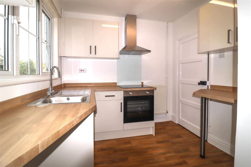 Property photo 2 of 12 Kitchen.Jpg