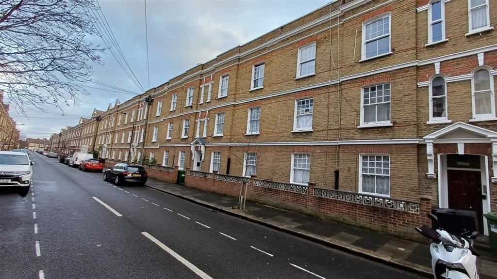 Property photo 2 of 6