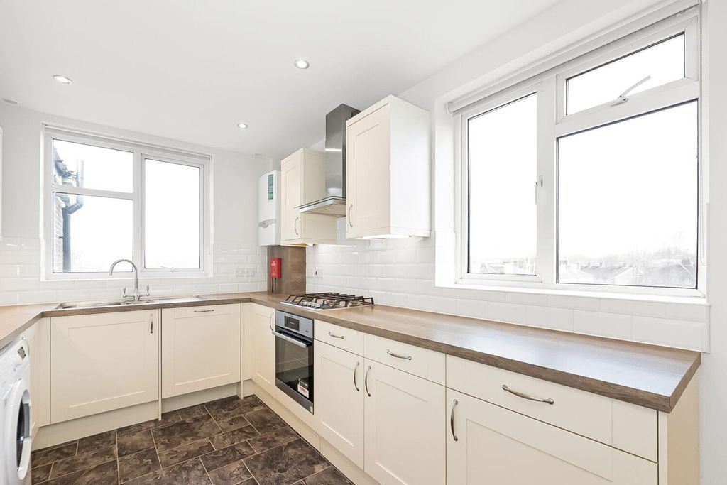 Property photo 2 of 10 Photo 2.Jpg