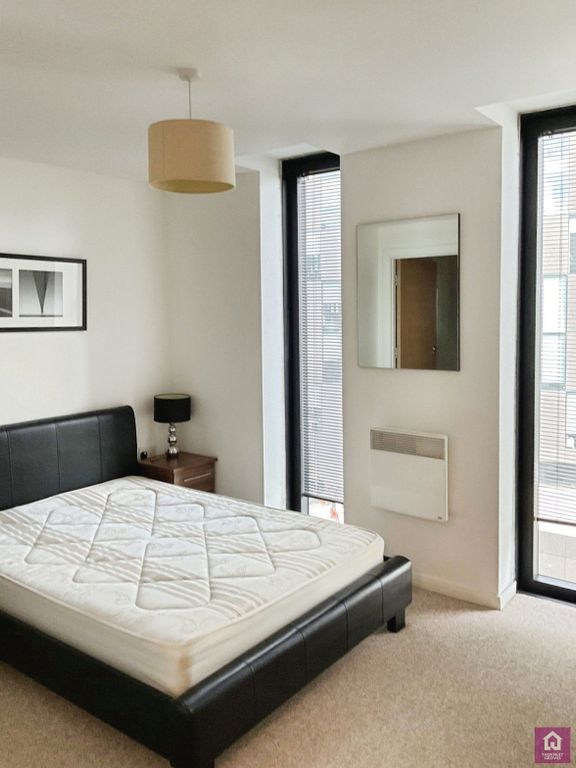 Property photo 3 of 8 Pbox-Img.Jpg