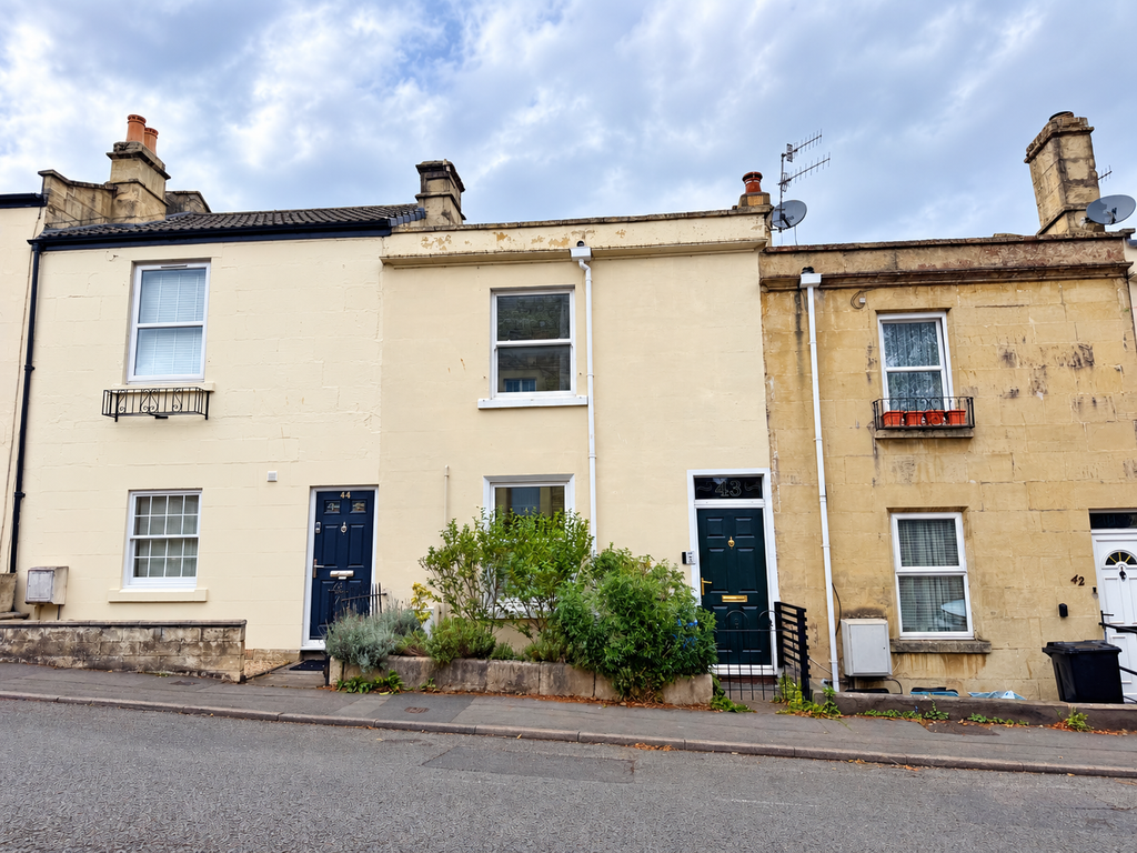 Property photo 1 of 11