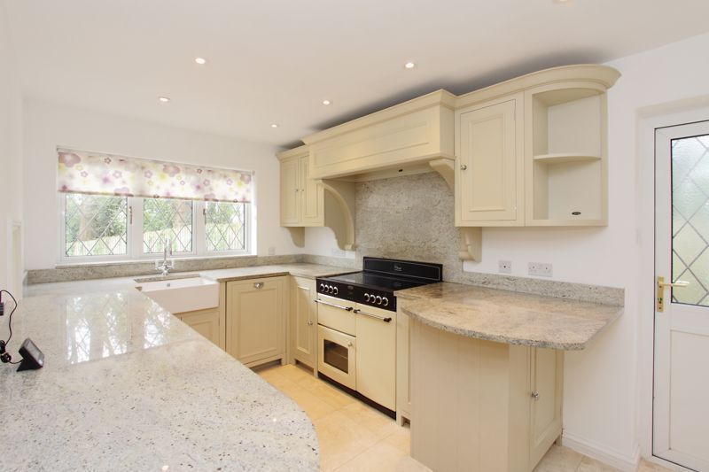 Property photo 2 of 24 Photo 7