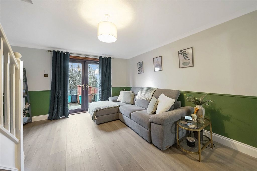 Property photo 3 of 20 Picture No. 04