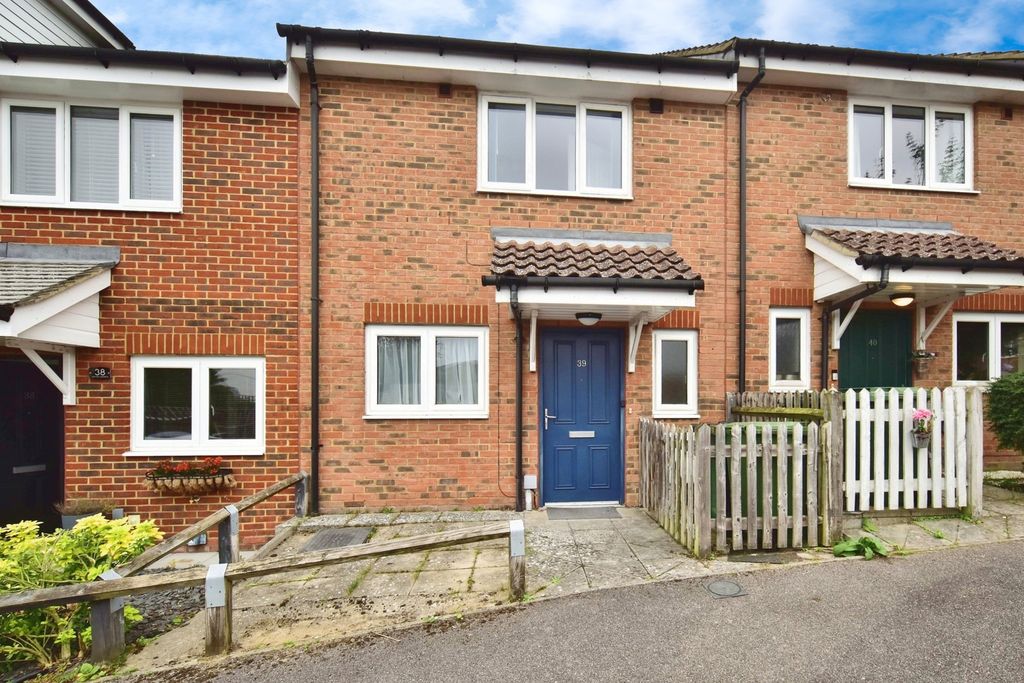 Property photo 2 of 17 Photo