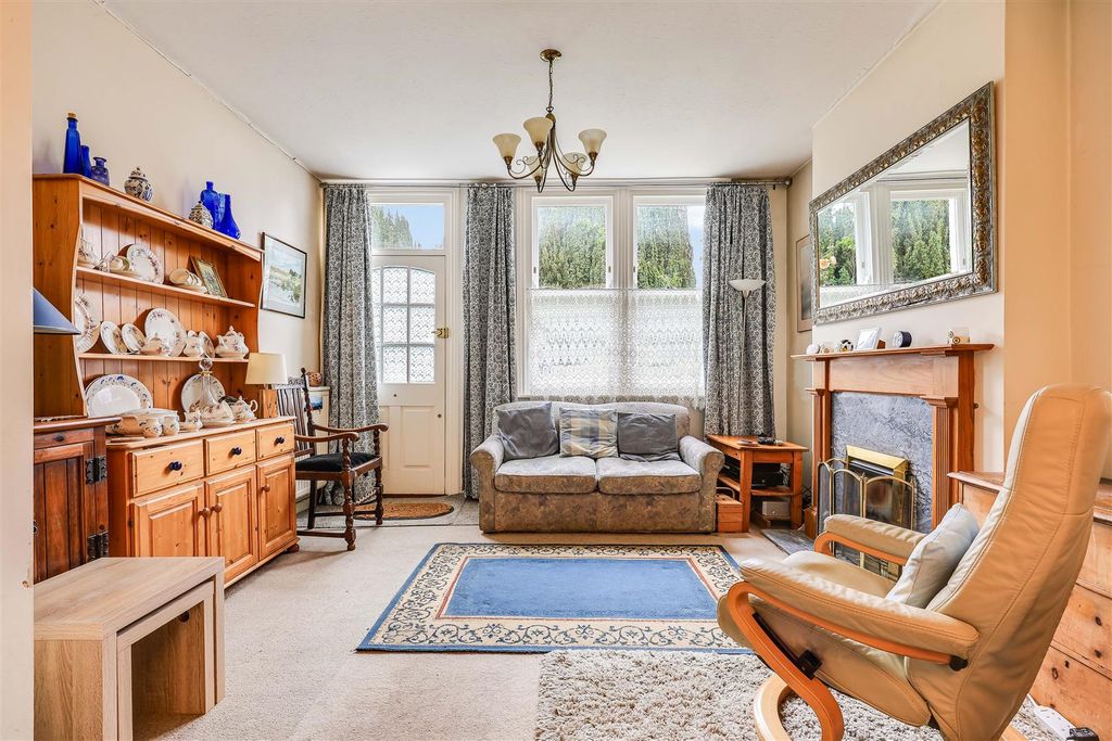 Property photo 2 of 12 Img (5).Jpg