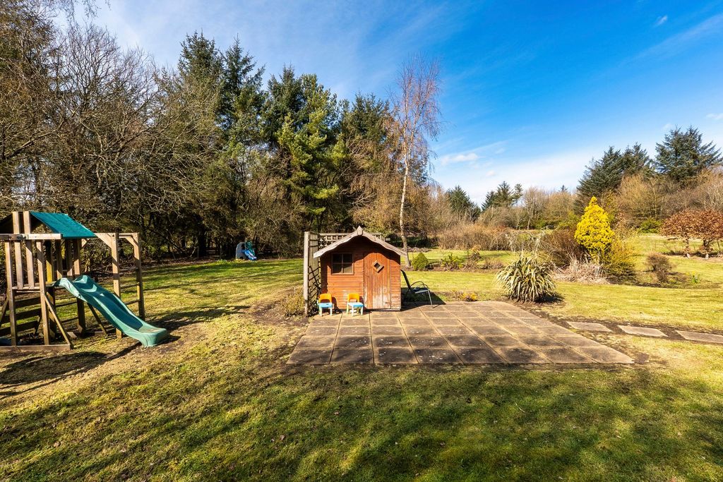 Additional image 38 of 5 bed detached bungalow for sale"Hillcrest", Formonthills, Benvane Road, Glenrothes KY6