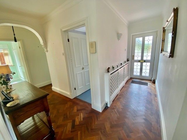 Property photo 3 of 22