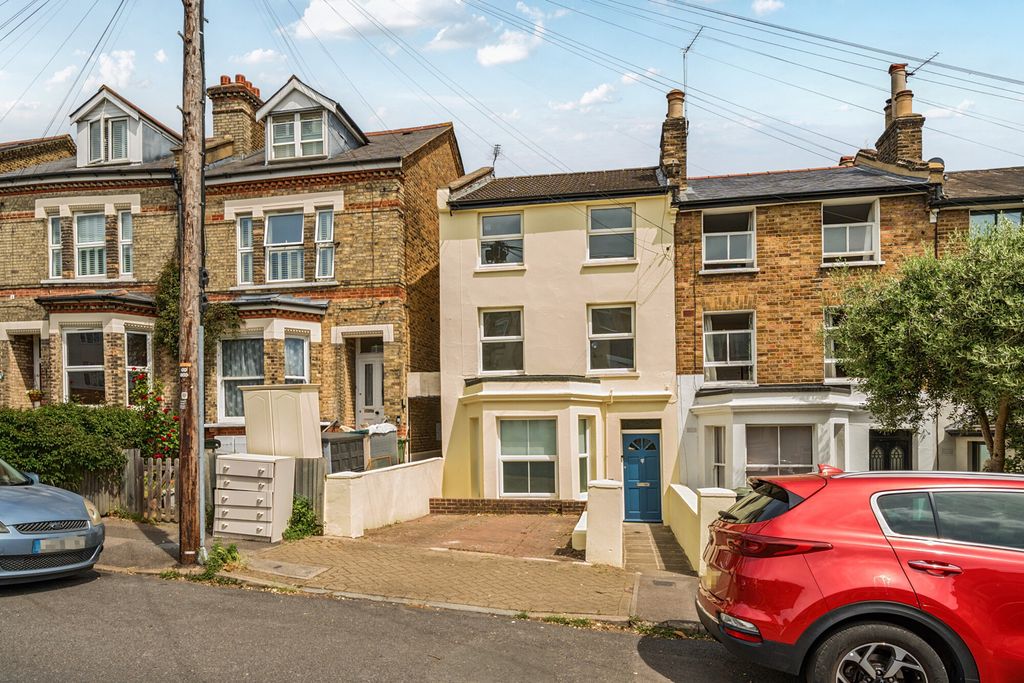 Property photo 1 of 16 1469579-17-6A183c...