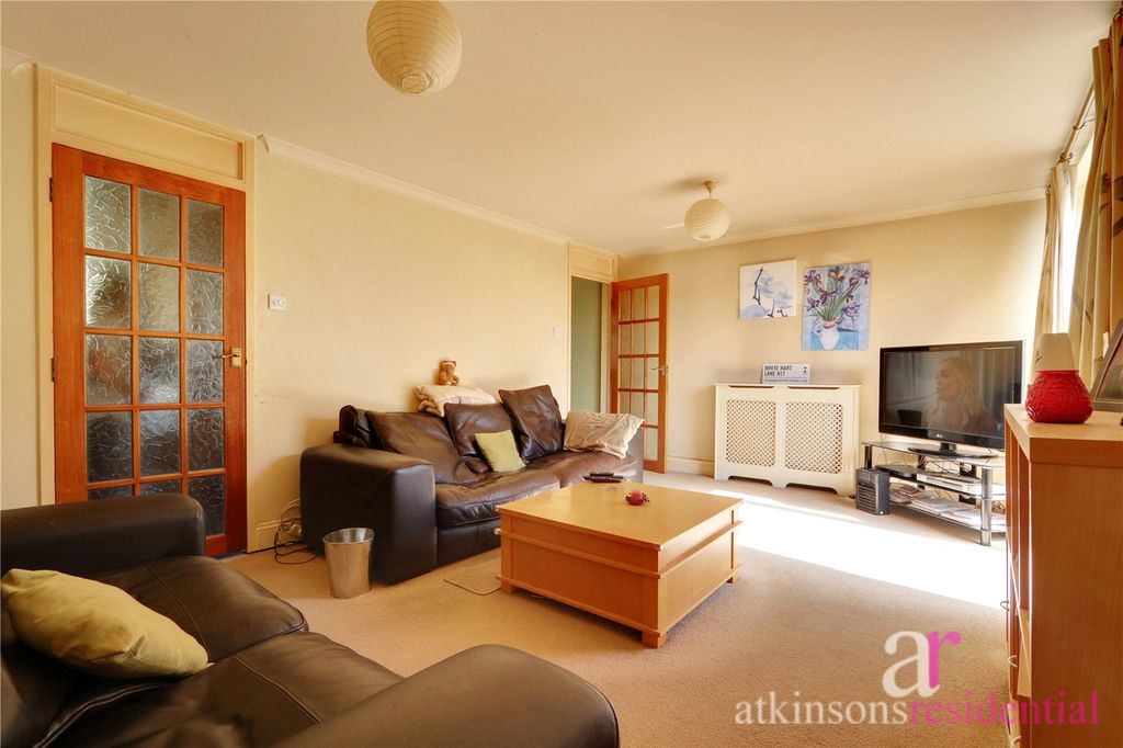 Property photo 3 of 15 Picture No. 28