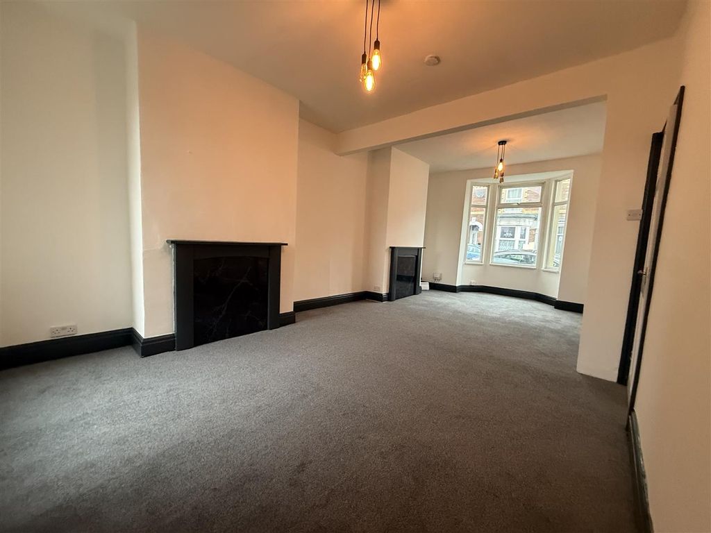 Property photo 3 of 13 Photo 17-12-2025, 10 06 28.Jpg