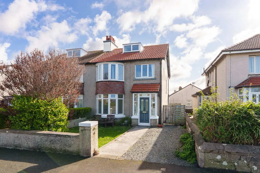 Property photo 1 of 23