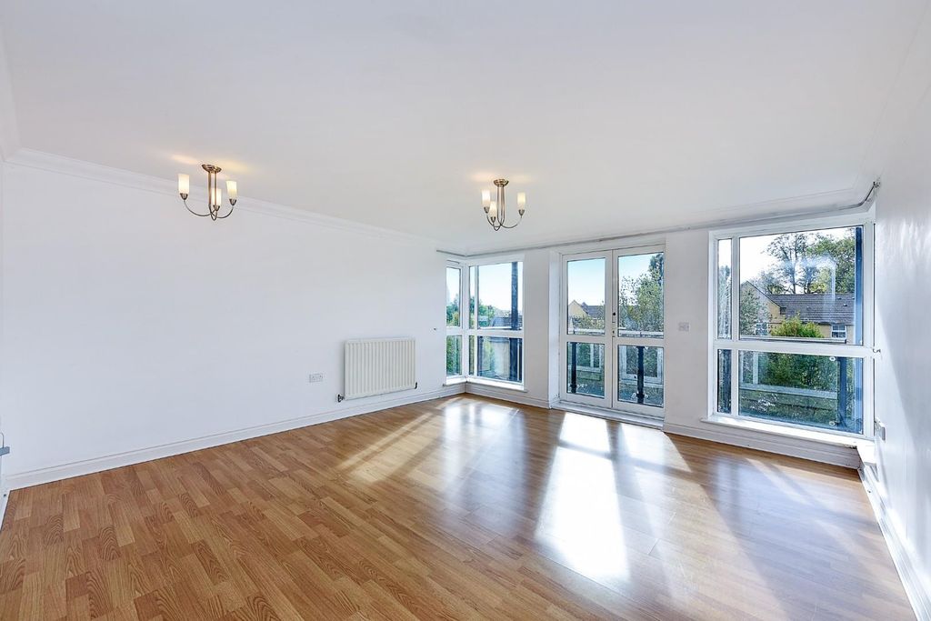 Property photo 1 of 14 Flat 15, Axiom Apartments (10).Jpg