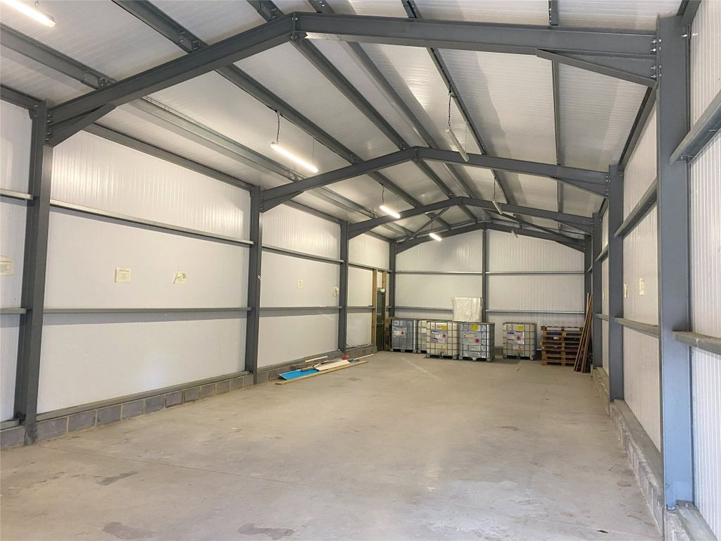 Property photo 3 of 4 Picture No. 03