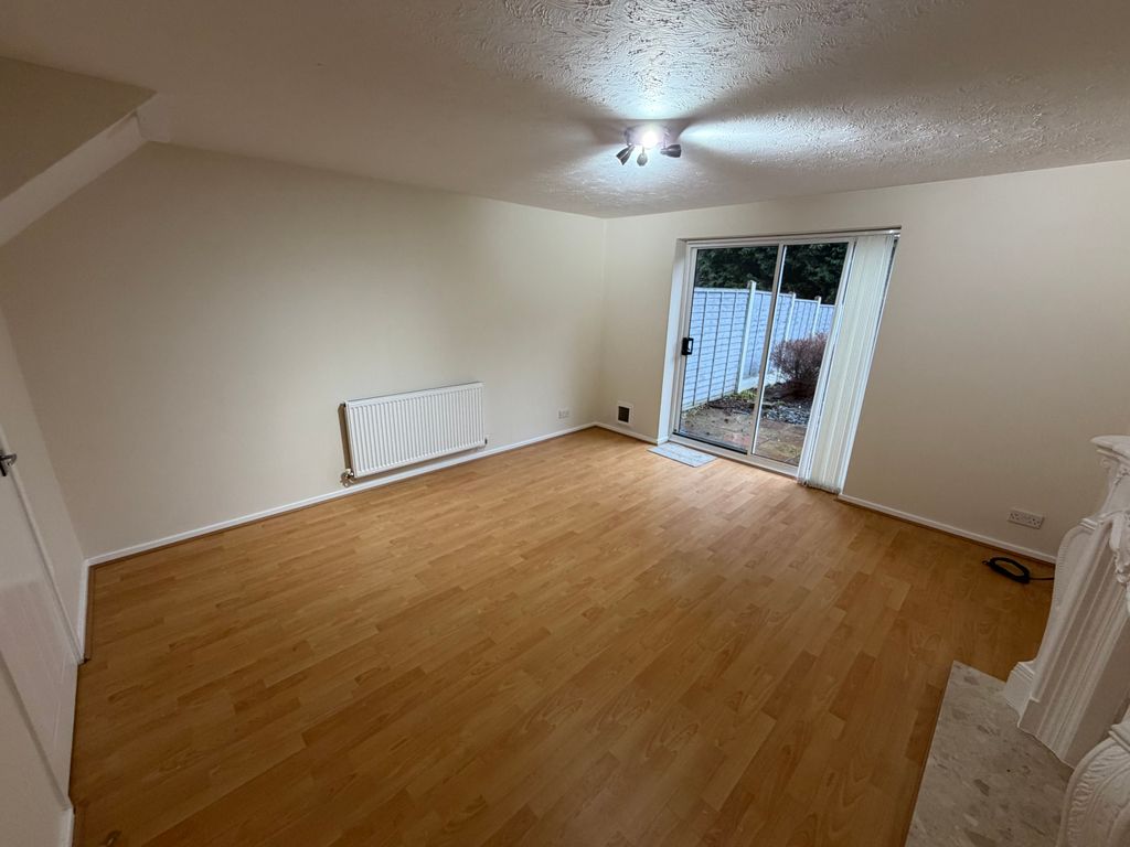 Property photo 2 of 13 Image