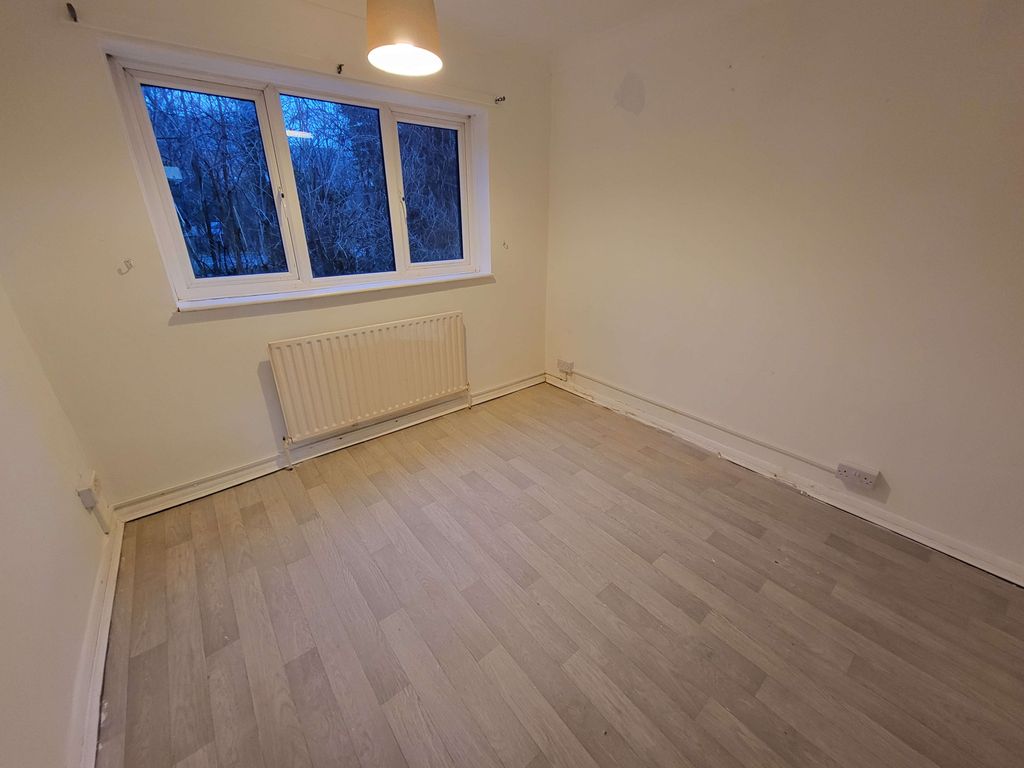 Property photo 3 of 15 Gallery