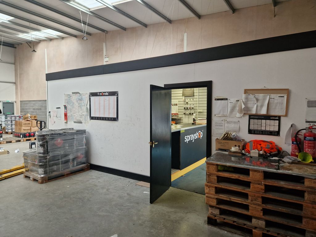 Property photo 3 of 5