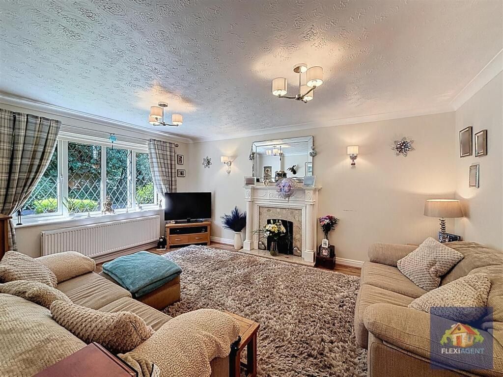 Property photo 3 of 35 4367476