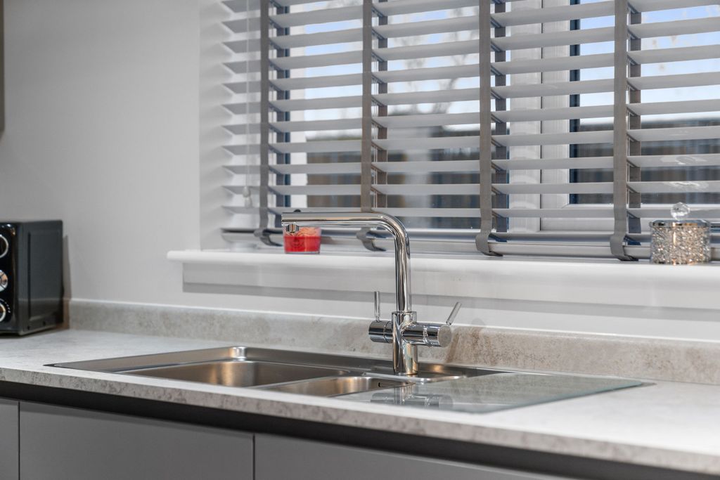 Property photo 2 of 49