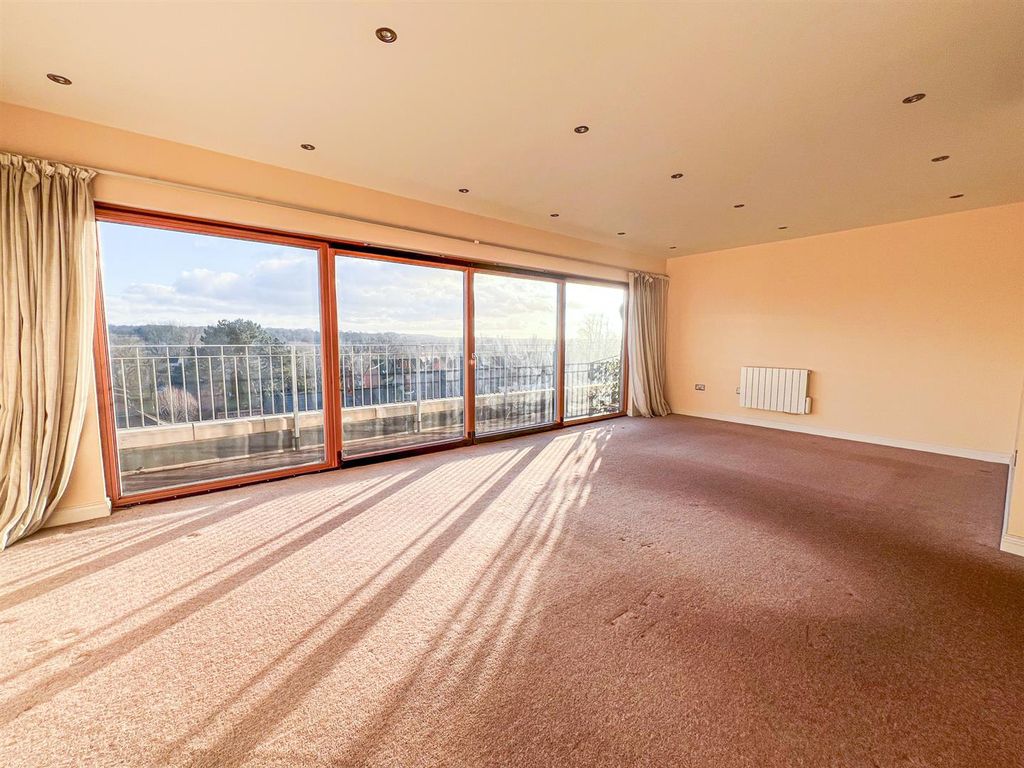 Property photo 3 of 12 8-2.Jpg