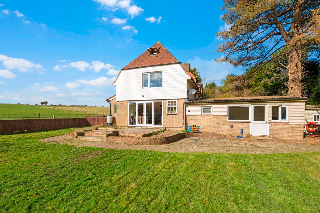 Property photo 1 of 24