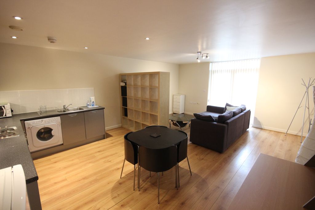 Property photo 2 of 7