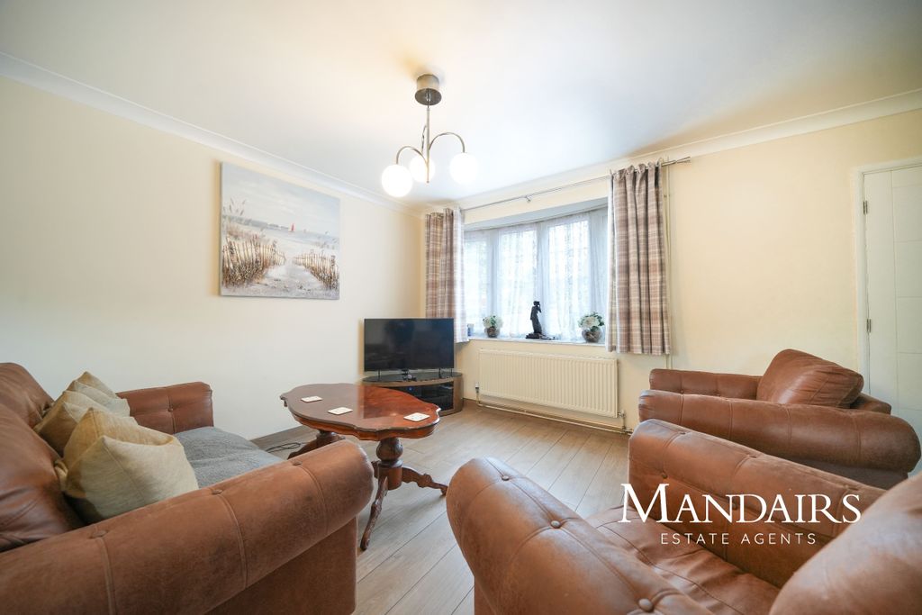 Property photo 1 of 31