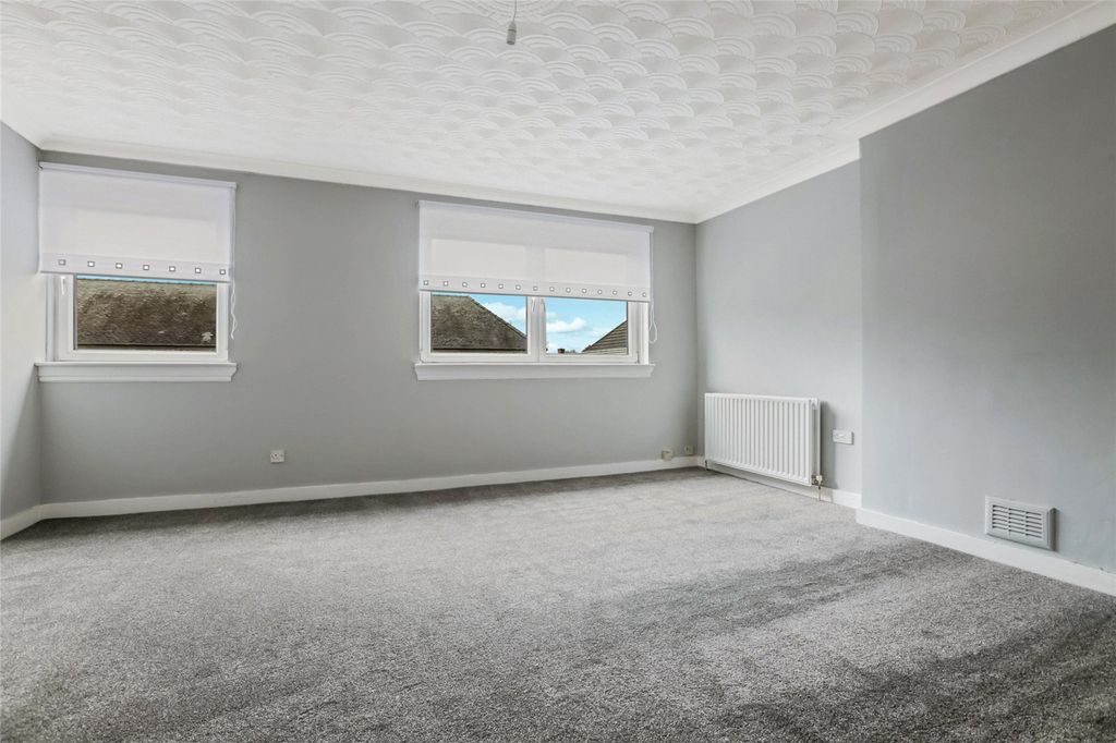 Property photo 2 of 20 Picture No. 04