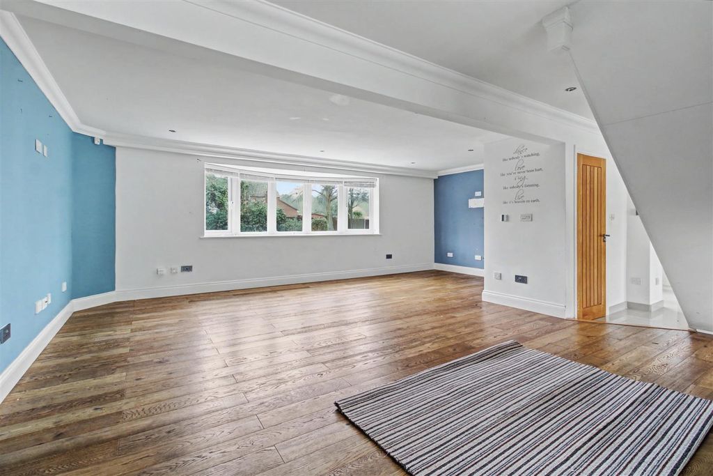 Property photo 3 of 26 Living Area