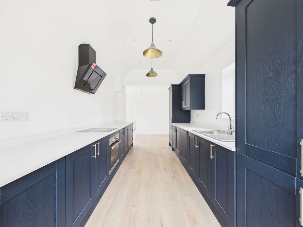 Property photo 3 of 29