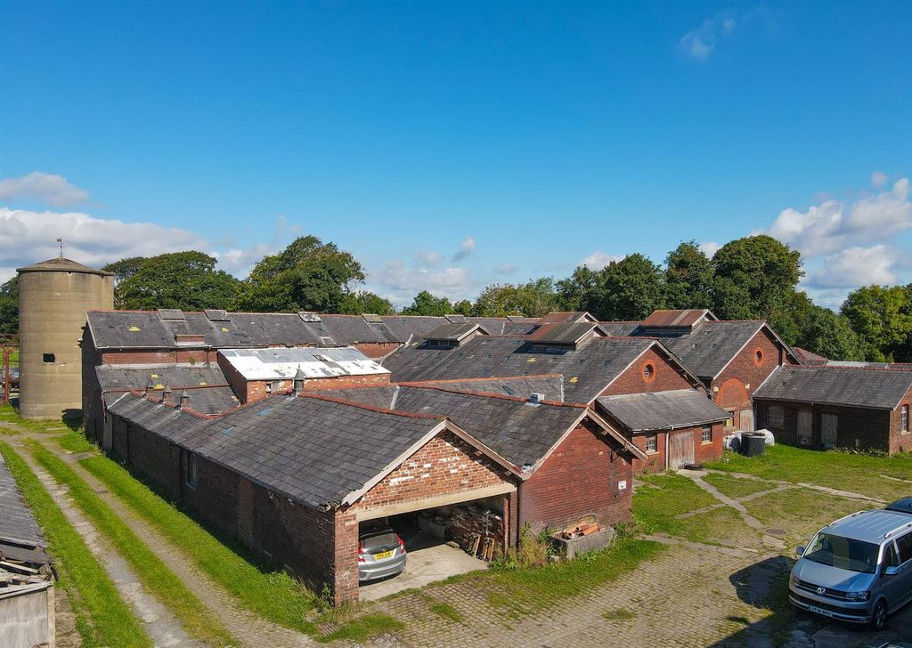 Property photo 2 of 12 Dji_0670.Jpg