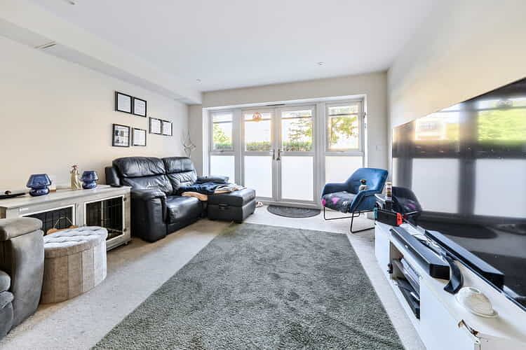 Property photo 2 of 11