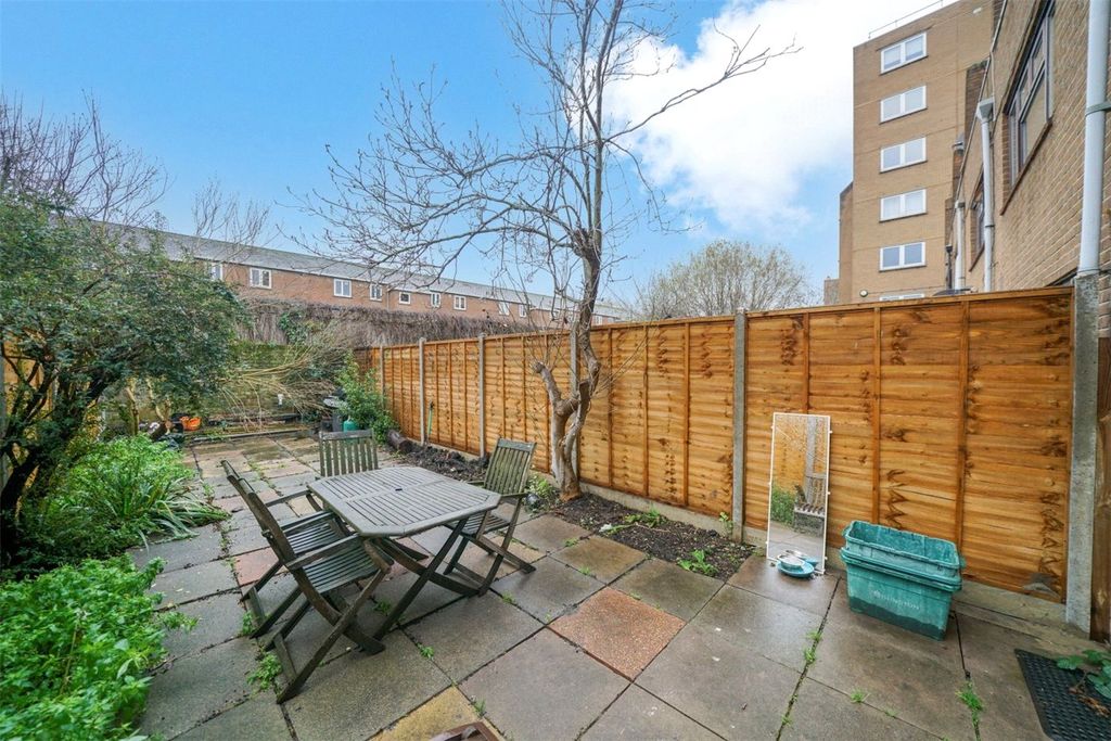 Property photo 2 of 15 Picture No. 07