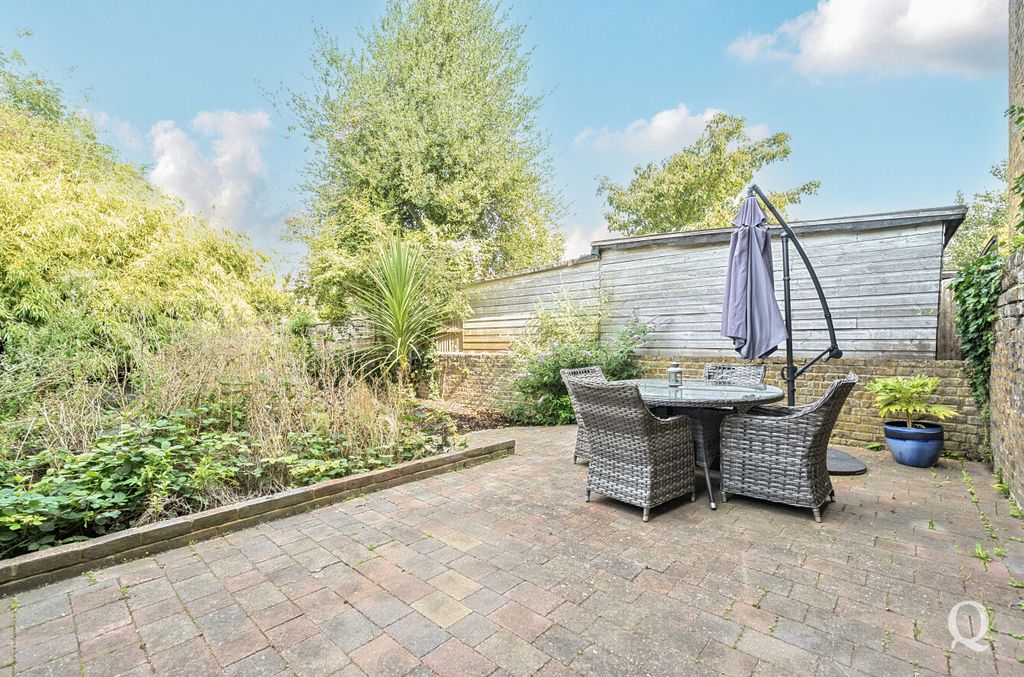 Property photo 3 of 25 66571d84-5558-4Cf...