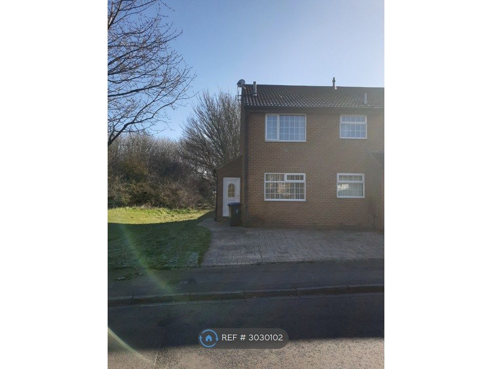 Property photo 2 of 8