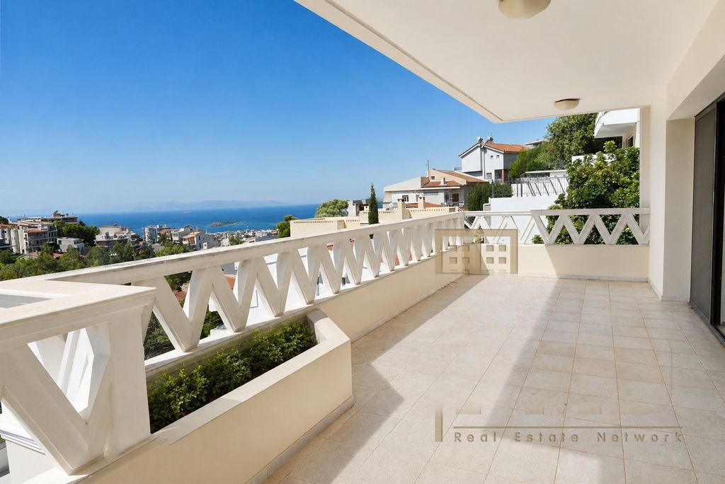 Property photo 1 of 13 - Maisonette For Sale, Voula, 334 Sq.m., €1.500.000