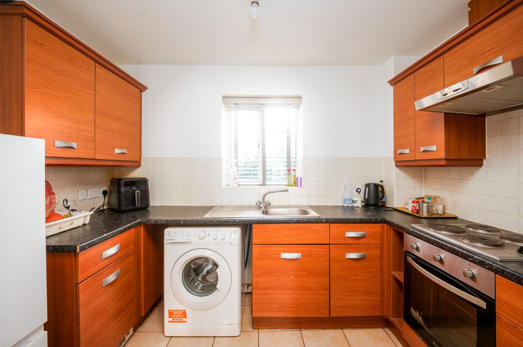 Property photo 2 of 15 13