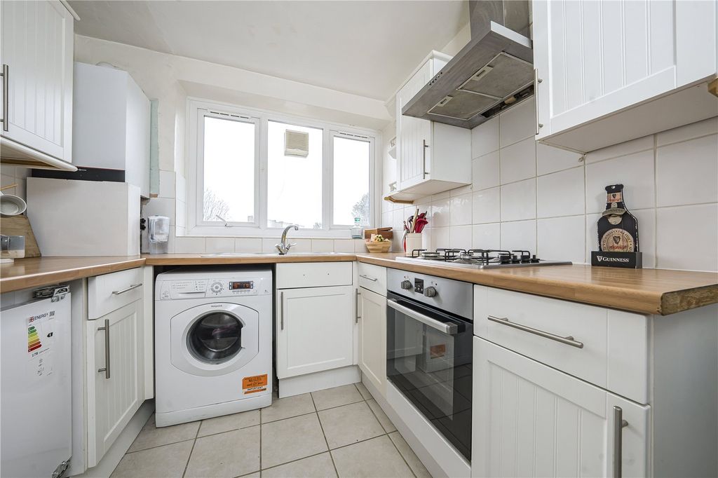 Property photo 3 of 11 Picture No. 11
