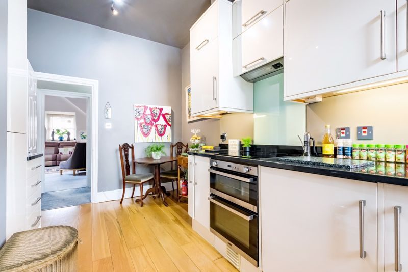 Property photo 3 of 16 Kitchen