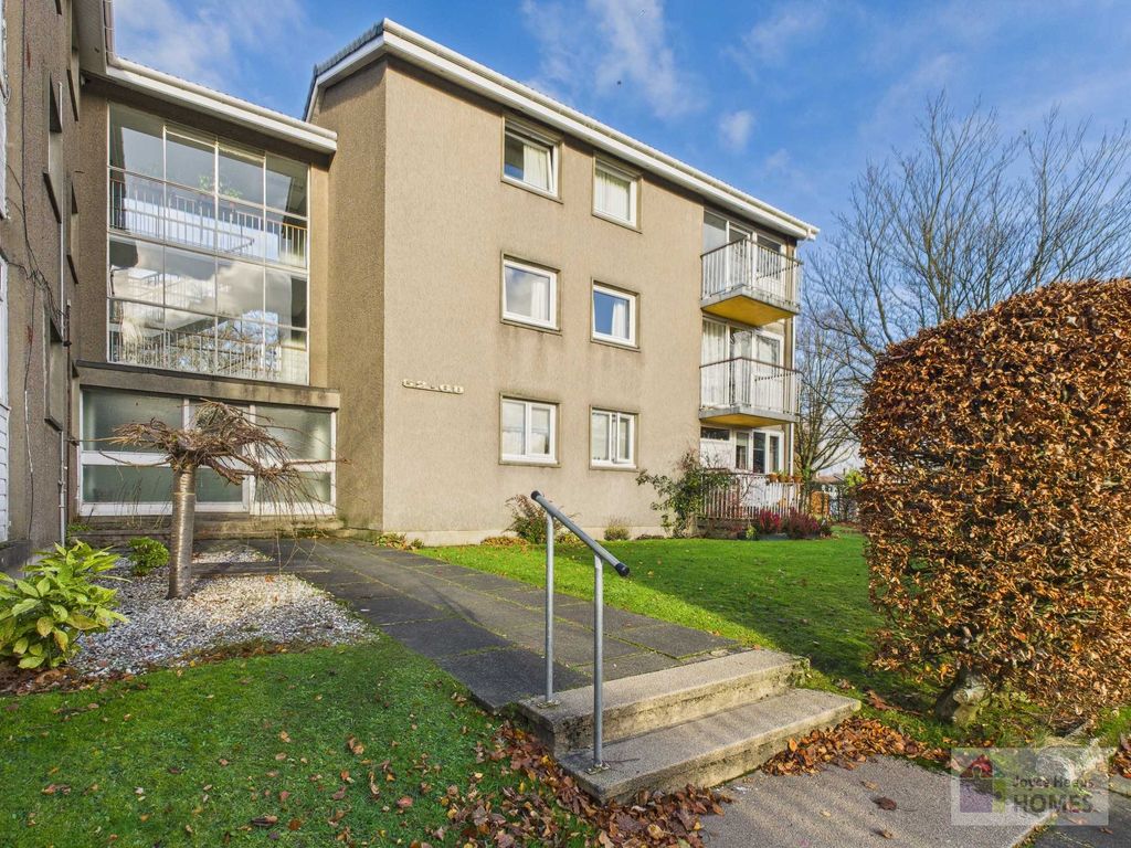 Property photo 1 of 12 Front Aspects