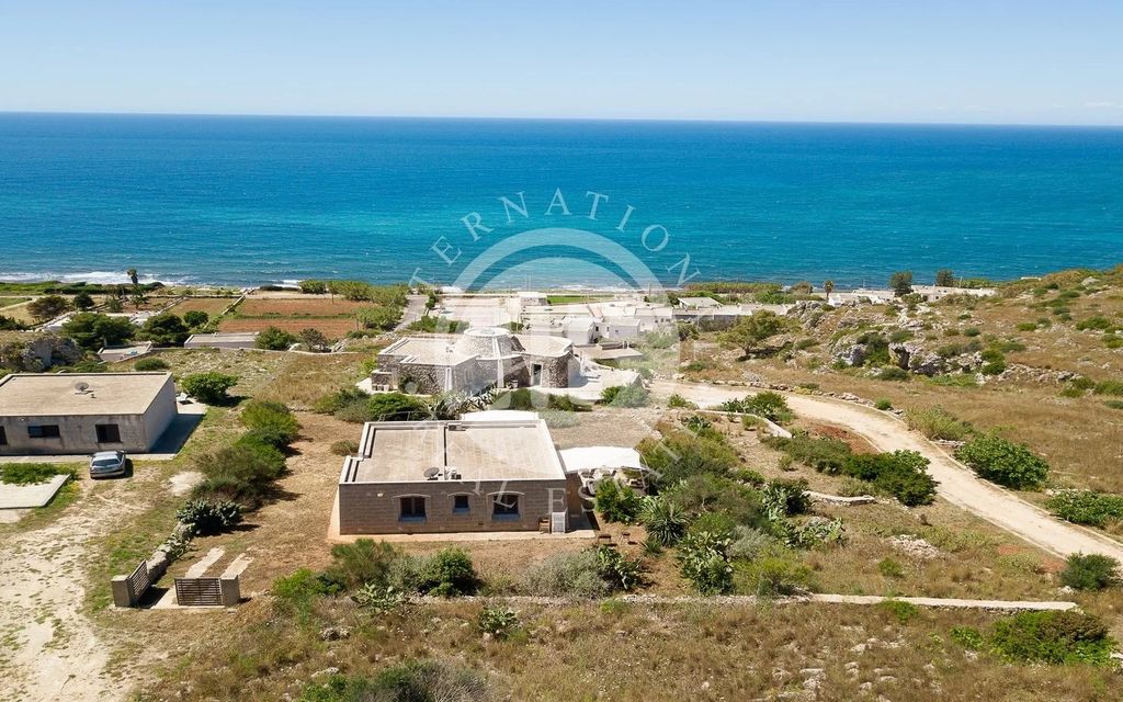 Property photo 2 of 32