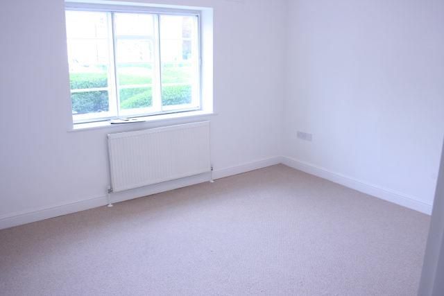 Property photo 3 of 8 Bedroom 2