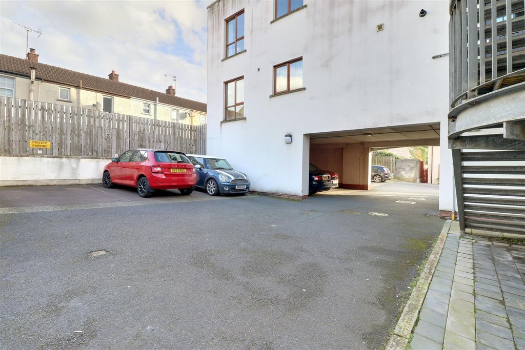 Additional image 14 of 2 bed flat for sale20 Mark Mews, Newtownards BT23