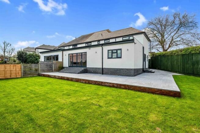 Property photo 3 of 26