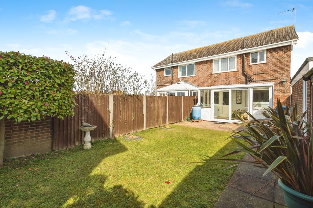 Property photo 2 of 16