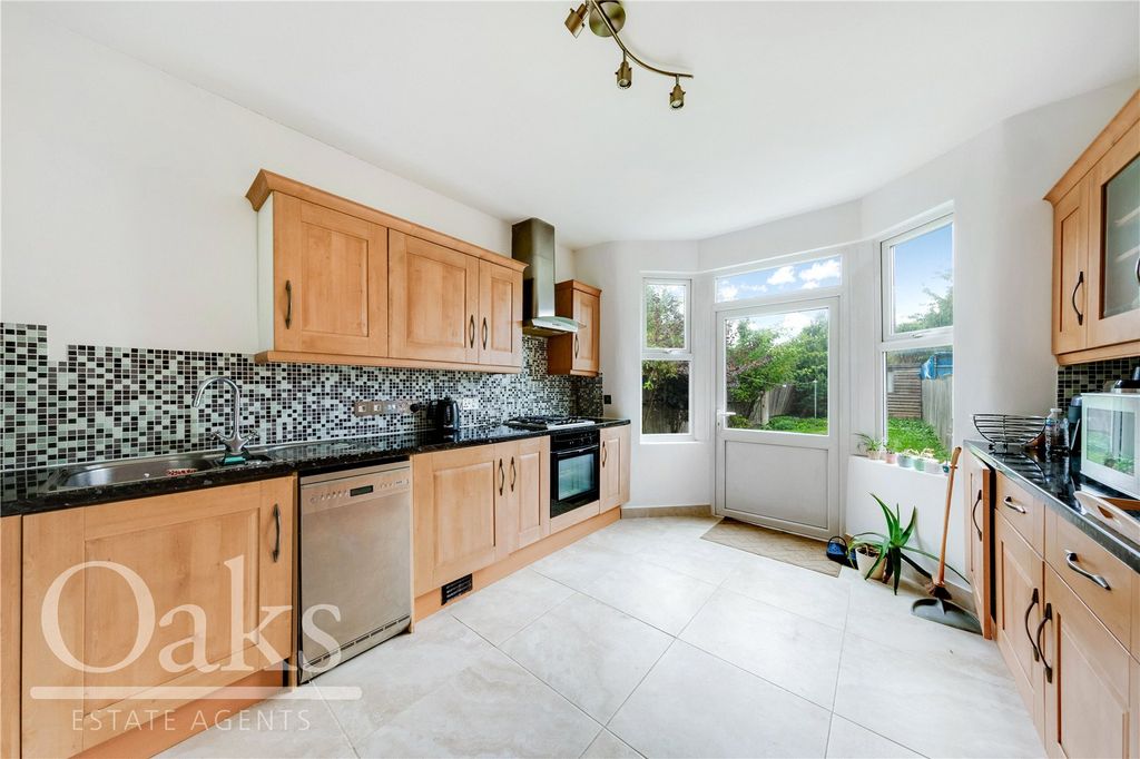 Property photo 3 of 12 Picture No. 09