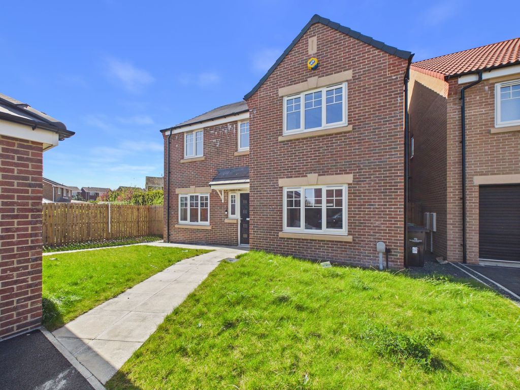 Property photo 1 of 14 External