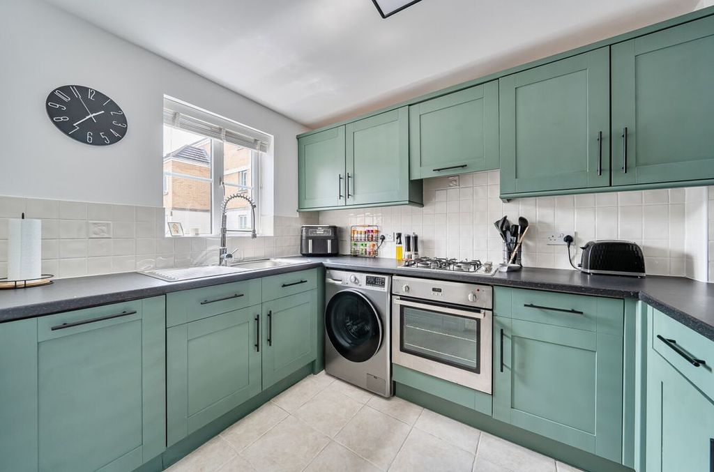 Property photo 3 of 19 149912912