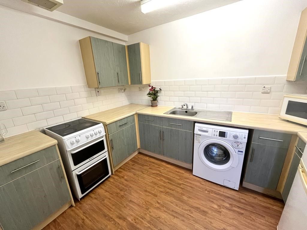 Property photo 2 of 5