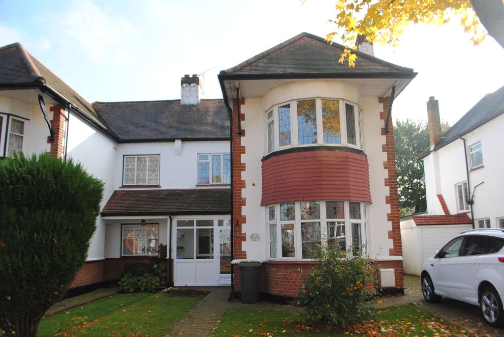 Property photo 1 of 23