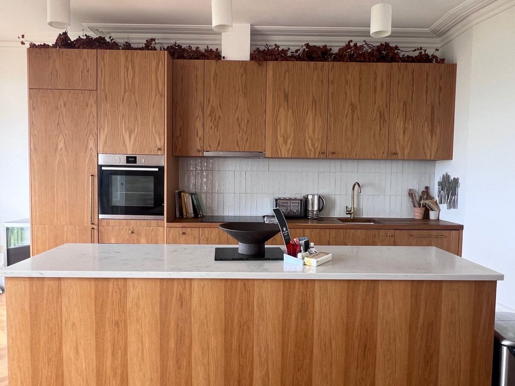 Additional image 4 of 3 bed flat for saleSt. Augustines Road, Ramsgate CT11